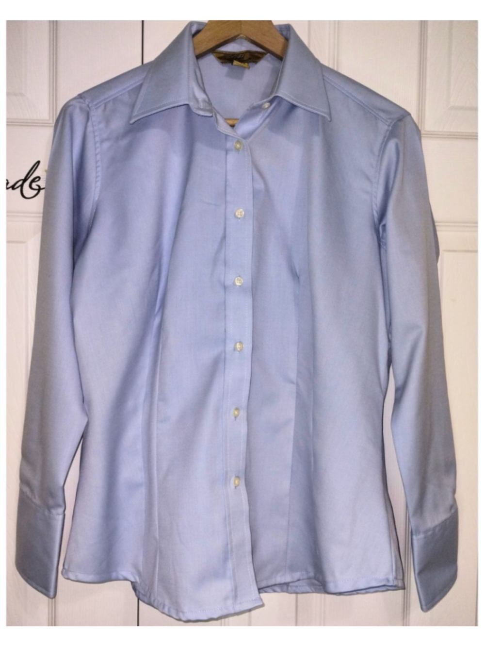 Women's Tri-Mountain Blue Button Down Shirt (Size M)